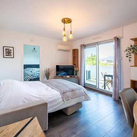 Apartment Eden Bleu, Parking, Piscine, Tennis Et Soleil Antibes